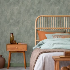 Boutique Grand Metallic Green Metallic Effect Textured Wallpaper -Hammerite Shop boutique grand metallic green metallic effect textured wallpaper5011583573244 21i bq