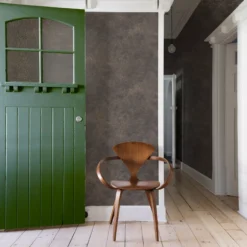 Boutique Smokey Quartz Concrete Effect Smooth Wallpaper -Hammerite Shop boutique smokey quartz concrete effect smooth wallpaper5011583495737 02i bq