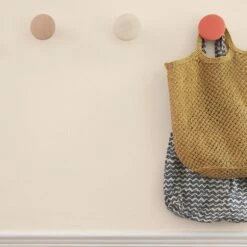 Dulux Walls & Ceilings Gentle Fawn Silk Emulsion Paint, 2.5L -Hammerite Shop dulux walls ceilings gentle fawn silk emulsion paint 2 5l5010212491720 01i bq