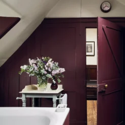 Farrow & Ball Estate Brinjal No.222 Eggshell Paint, 750ml -Hammerite Shop farrow ball estate brinjal no 222 eggshell paint 750ml5029496752274 02i bq