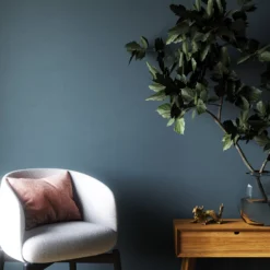 GoodHome Feature Walls Antibes Glitter Effect Emulsion Paint, 2L -Hammerite Shop goodhome feature walls antibes glitter effect emulsion paint 2l5059340273389 01i