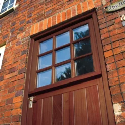 Ronseal Walnut Satin Wood Stain, 2.5L -Hammerite Shop ronseal walnut satin wood stain 2 5l5010214886937 01i bq