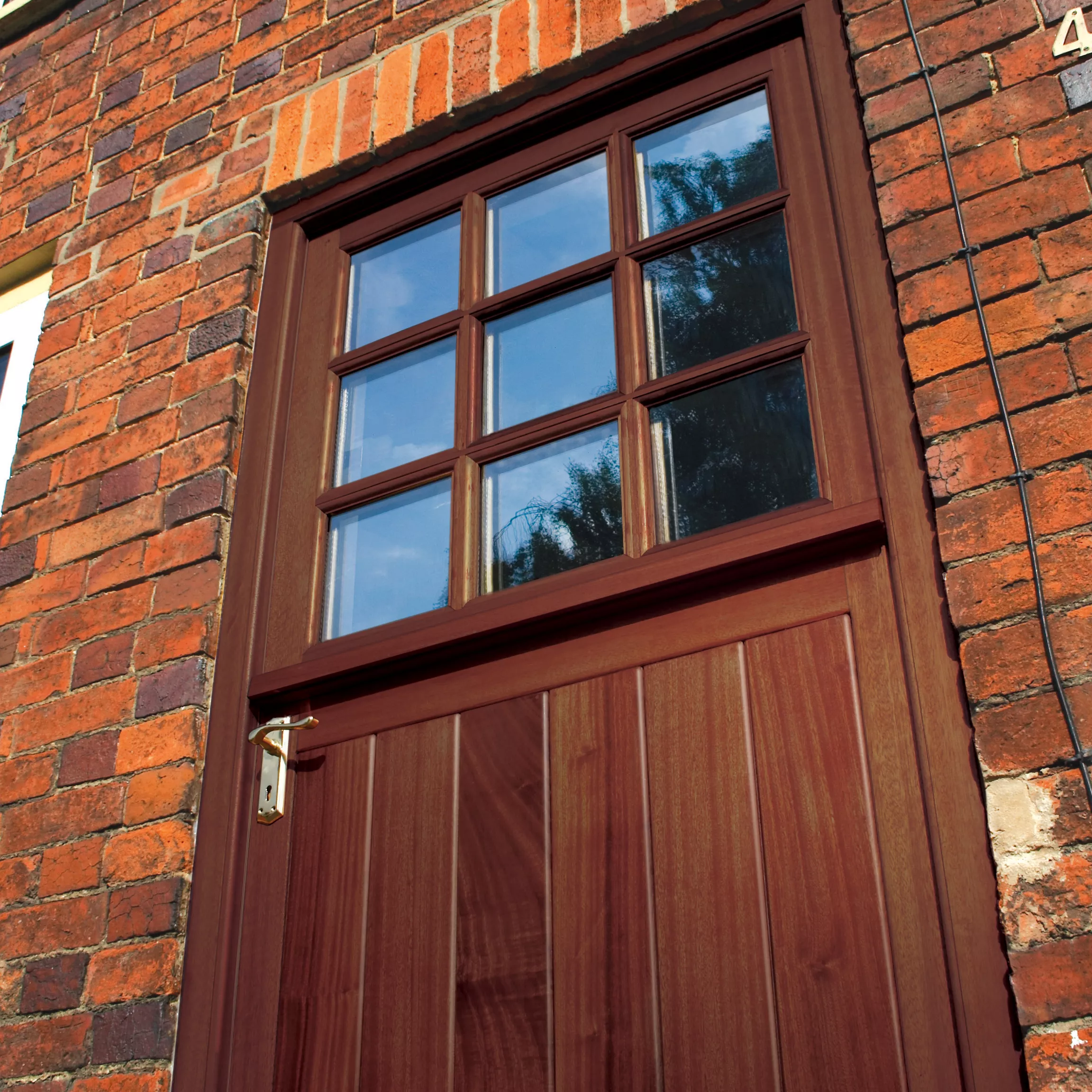 Ronseal Walnut Satin Wood Stain, 250ml 7 Ronseal Walnut Satin Wood Stain, 250ml - Image 5