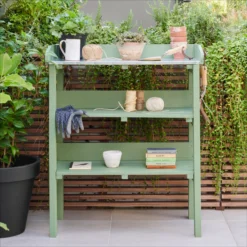 Rust-Oleum Garden Paint All Green Matt Multi-surface Garden Paint, 400ml Spray Can -Hammerite Shop rust oleum garden paint all green matt multi surface garden paint 400ml spray can5013296131995 01i bq