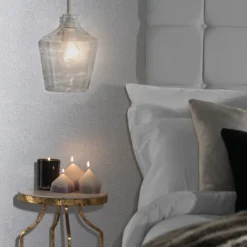 Rust-Oleum Medium Shimmer Silver Glitter Effect Mid Sheen Multi-surface Topcoat Paint Glitter, 250ml 8 Rust-Oleum Medium Shimmer Silver Glitter Effect Mid Sheen Multi-surface Topcoat Paint Glitter, 250ml -Hammerite Shop rust oleum medium shimmer silver glitter effect mid sheen multi surface topcoat paint glitter 250ml5013296039581 01i bq