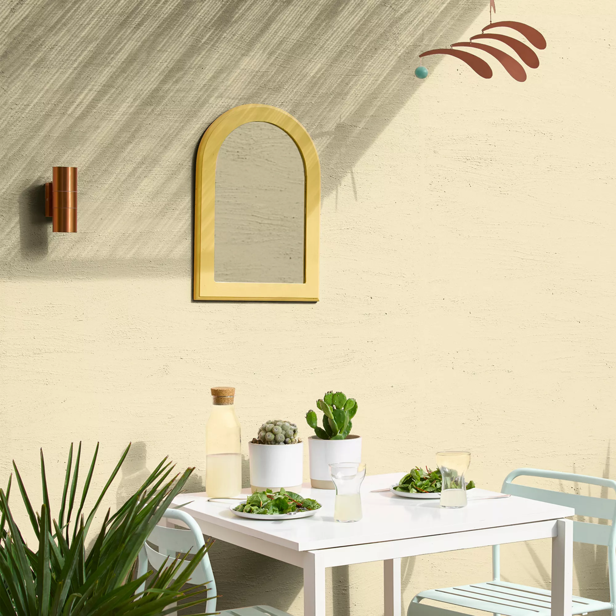 Sandtex Ultra Smooth Cornish Cream Masonry Paint, 5L 8 Sandtex Ultra Smooth Cornish Cream Masonry Paint, 5L - Image 6