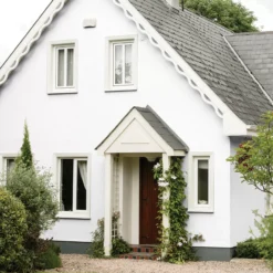 Sandtex Ultra Smooth Pure Brilliant White Masonry Paint, 5L -Hammerite Shop sandtex ultra smooth pure brilliant white masonry paint 5l5010131461293 01i bq