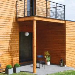 V33 High Protection Medium Oak Mid Sheen Wood Stain, 2.5L -Hammerite Shop v33 high protection medium oak mid sheen wood stain 2 5l3153895144506 01i bq